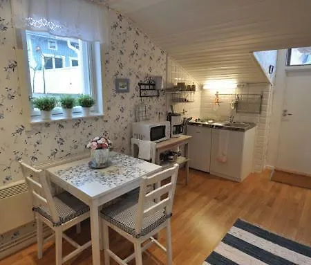 Lintulan Pikkukodit * Naantali
