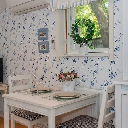 Lintulan Pikkukodit * Naantali
